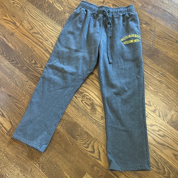 Oregon Ducks Grey Sweatpants Never Worn Sz L - Picture 1 of 4